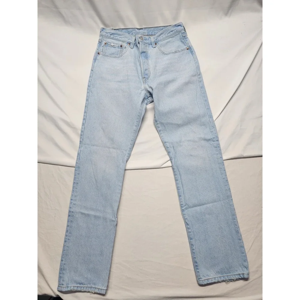 Levis 501 Original Fit Jeans Light Wash Straight Leg Denim Blue Mens 32x31 - Picture 3 of 11